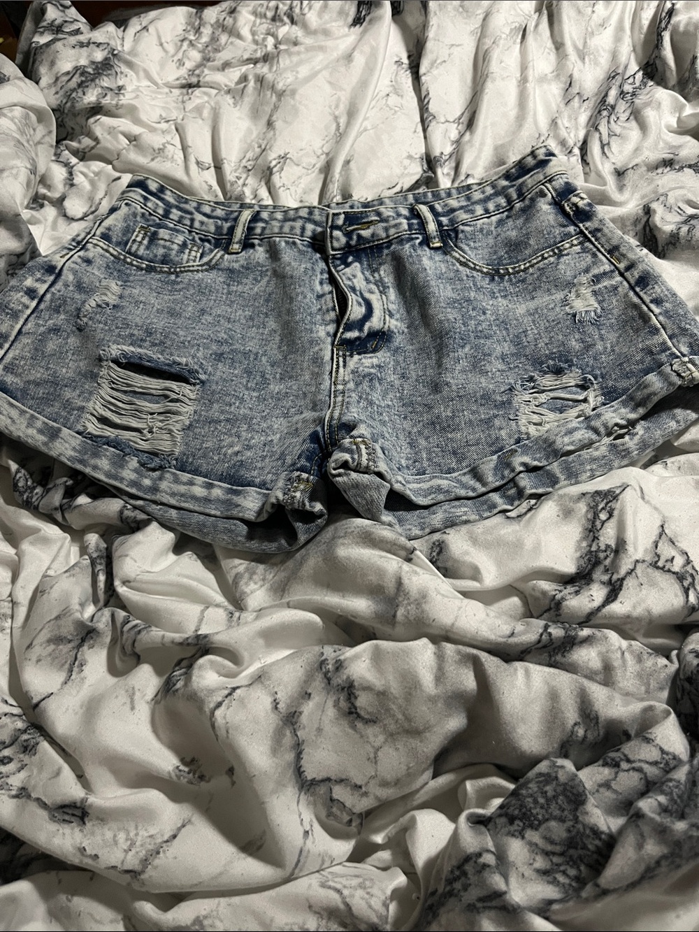 SHEIN Light Blue Distressed Denim Shorts